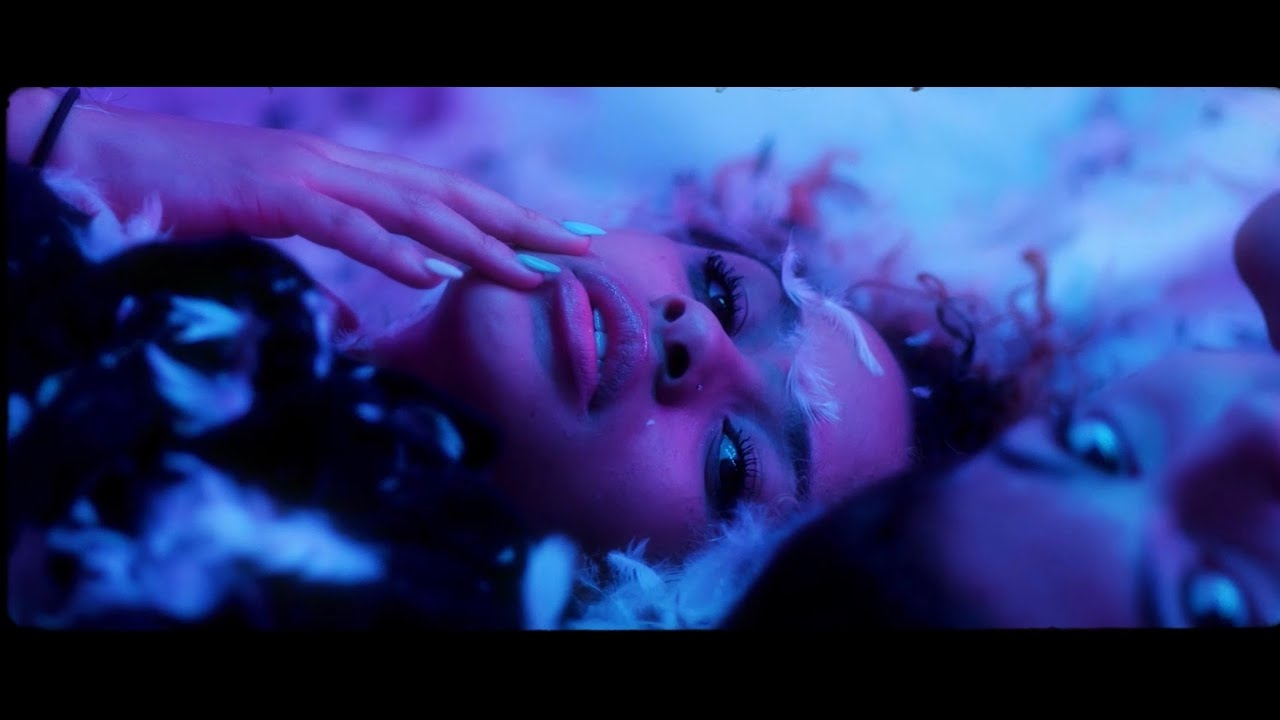 King Leaf Quarantine Bae (official Video) (feat. Chris O’bannon)