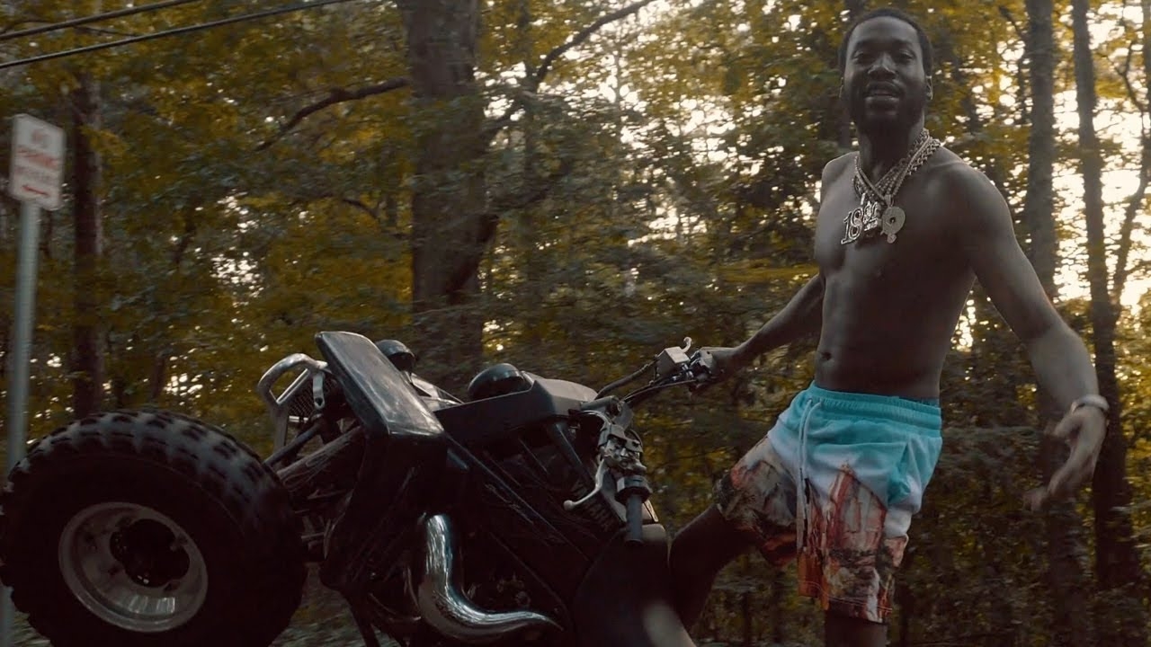Meek Mill Pain Away Feat. Lil Durk [official Video]