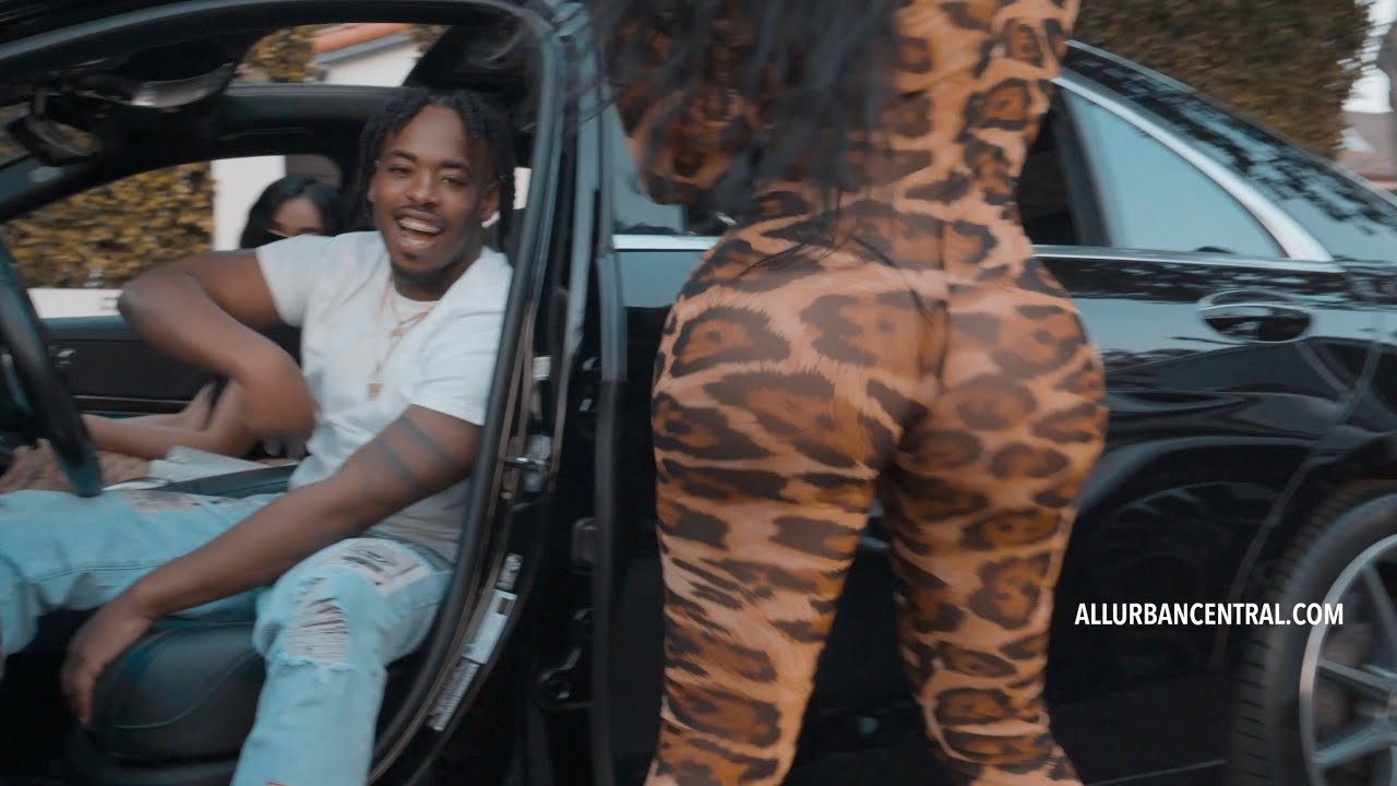 Chanda Tresvant (Trapanesechik) ft. 1TakeQuan "What He Looking For"