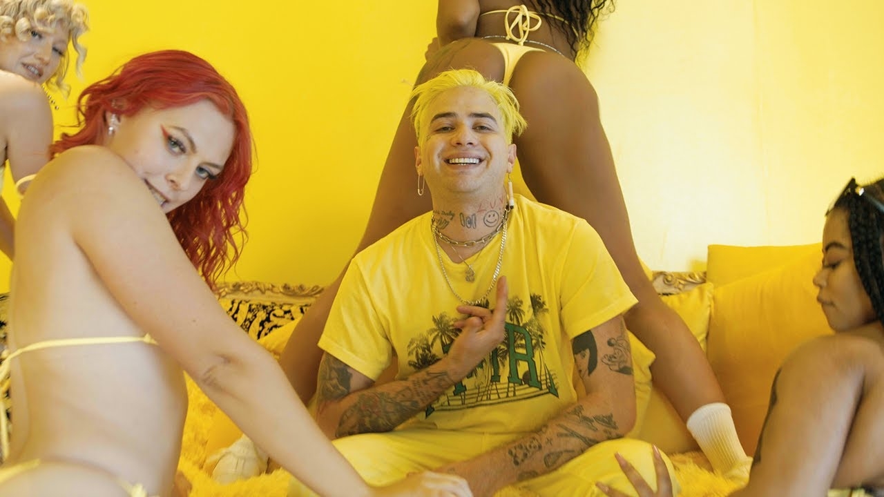 SMILEZ- SHAKE (Official Music Video)