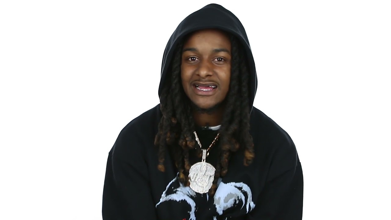 FCG Heem Sleeping In Bunk Bed at Another's Living Room For 1 Year, Quit Uber Job For Music (part 1)