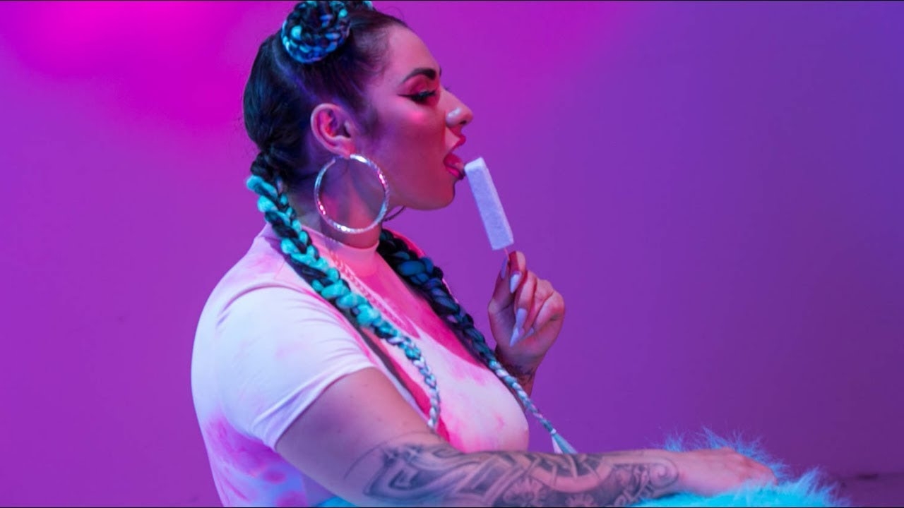 Raquel Divar - BURRR ( Prod. By Max91 ) [ Music Video ]