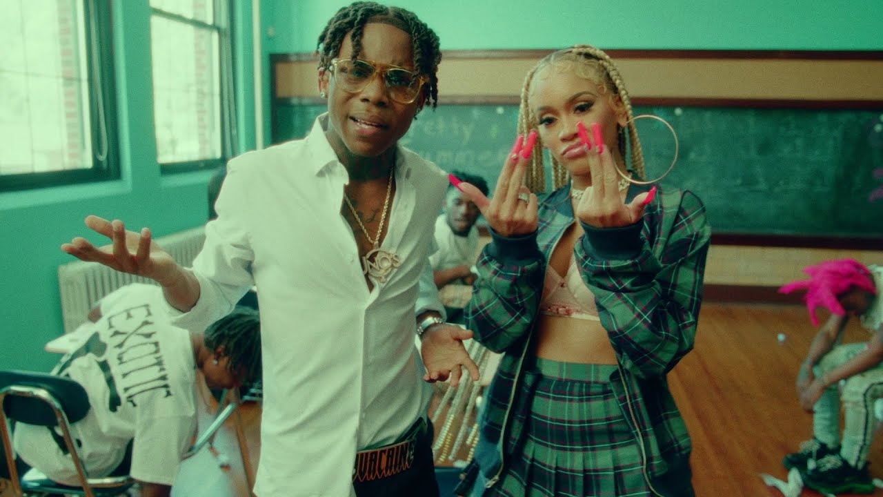 Loui - Talkin’ Bout (feat. Saweetie)[Official Music Video]