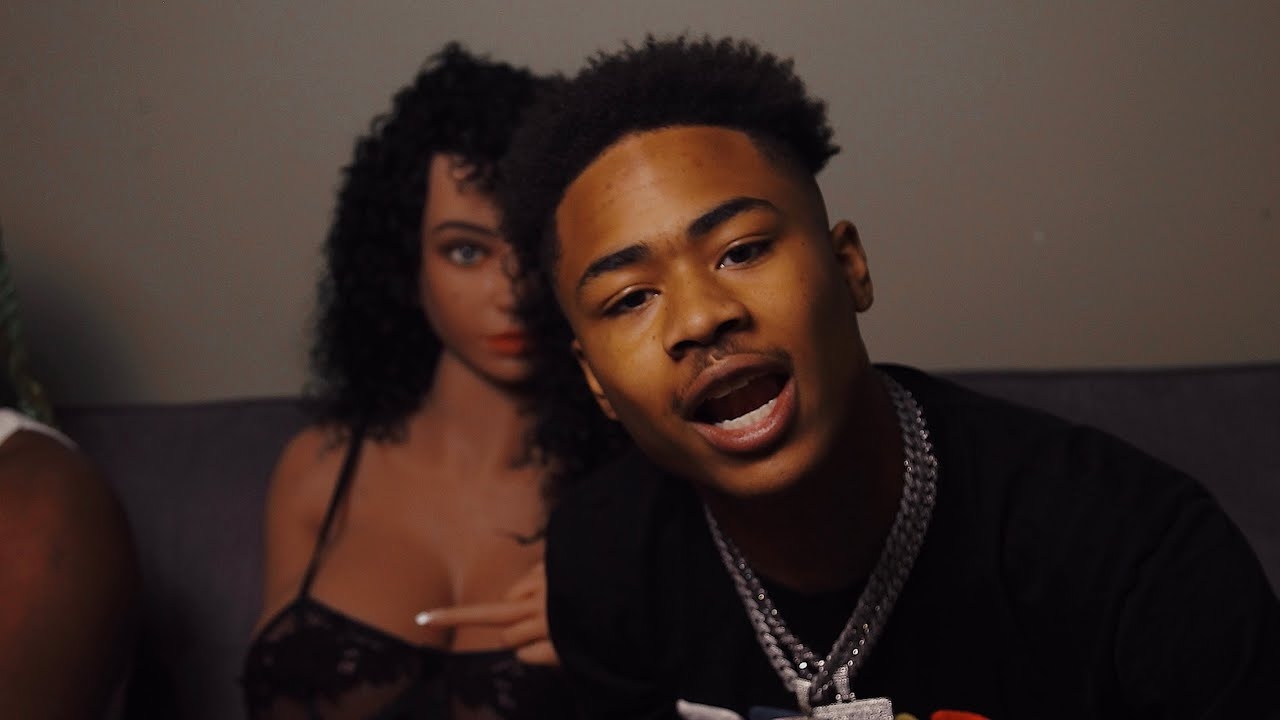 Kash Vari - Poppin My Shit (Ft. Lil Oochi Walla) Official Video