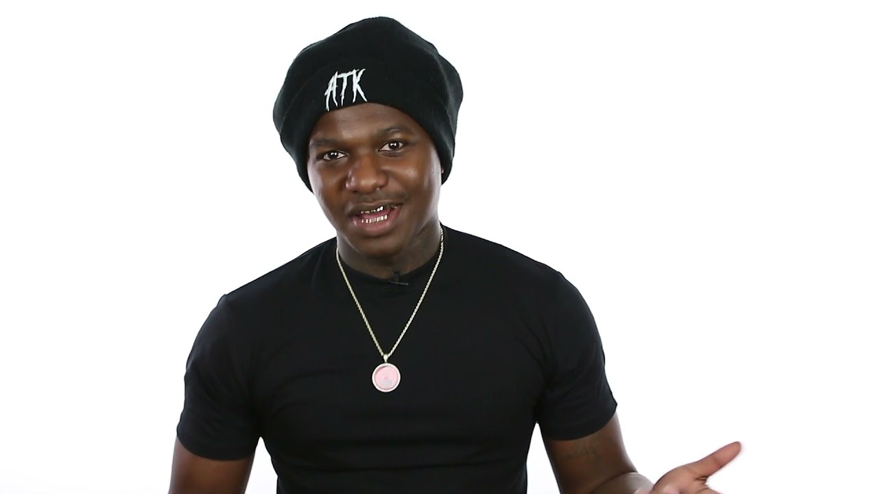 Whoppa Wit Da Choppa Demonstrates Sign Language Used In Jail and Why You Should Learn It (part 5)
