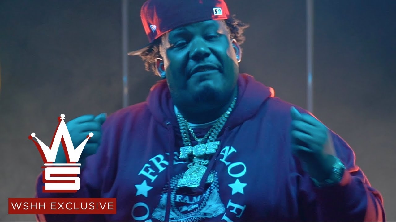 Ralo feat. Derez De’Shon and YKN Weible - Live Right (Official Music Video)