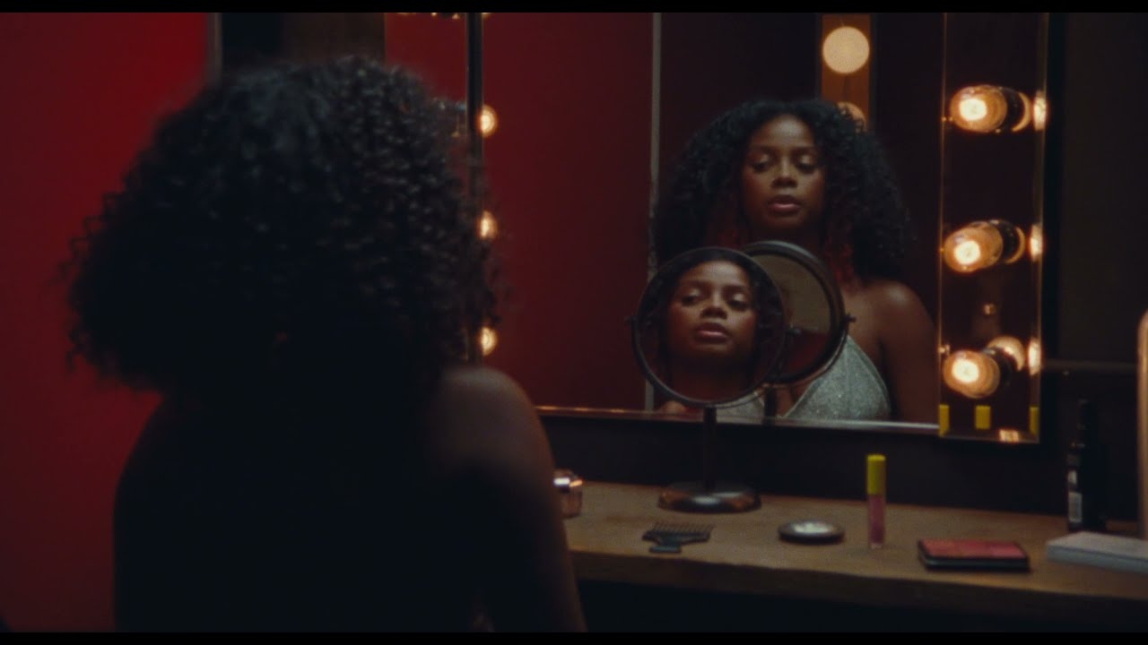 Fana Hues - "Pieces" (Official Video)