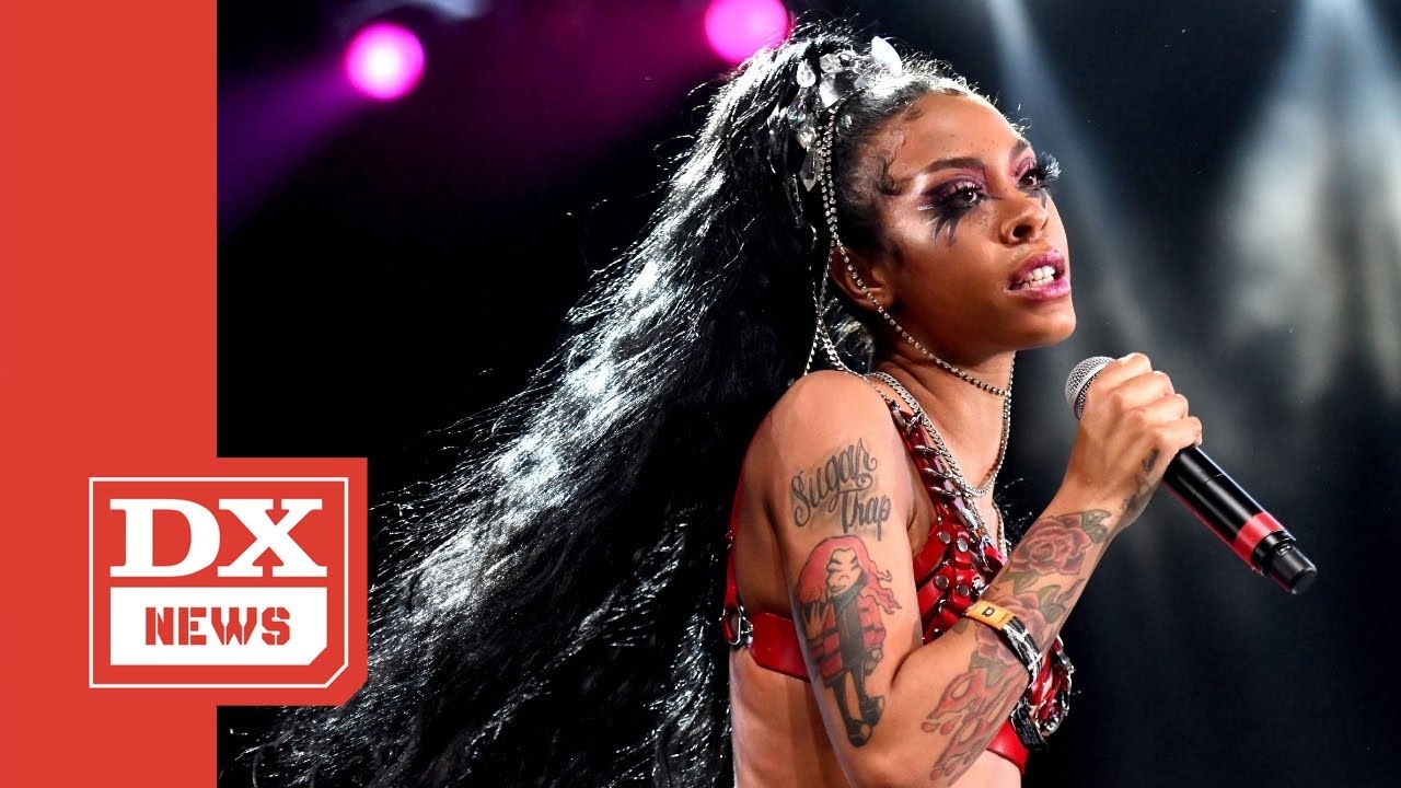 Rico Nasty Jumps Into Playboi Carti Crowd To Confront Fan Who Threw Bottle @ Her