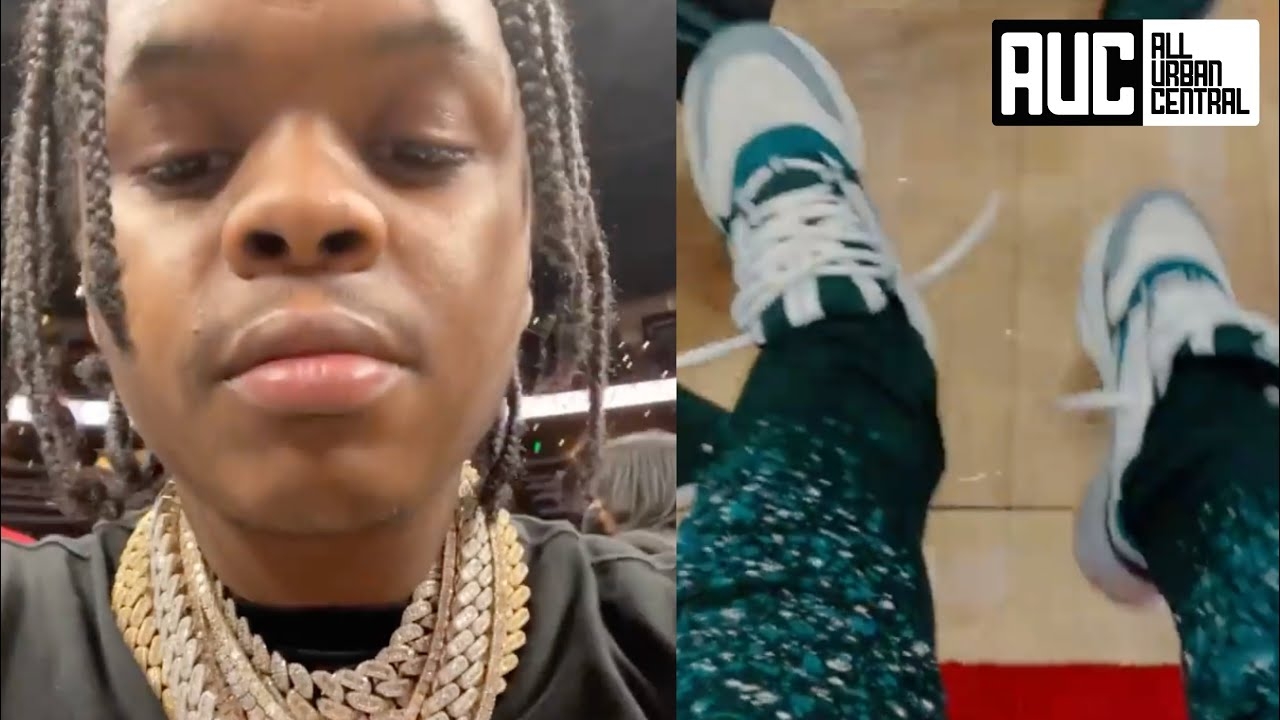 42 Dugg So Small His Feet Dont Touch The Floor At Hawks Game