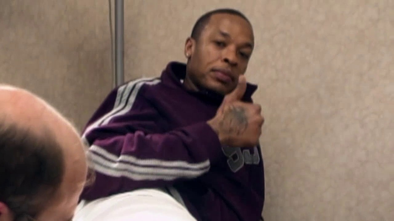 Dr. Dre gets a 10-year-old bullet removed from leg