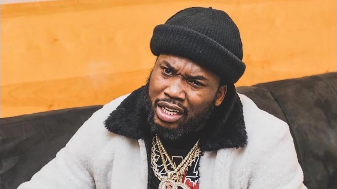 Meek Mill SENDS Shockwave After Split With Roc Nation, R Kelly With A Good Message