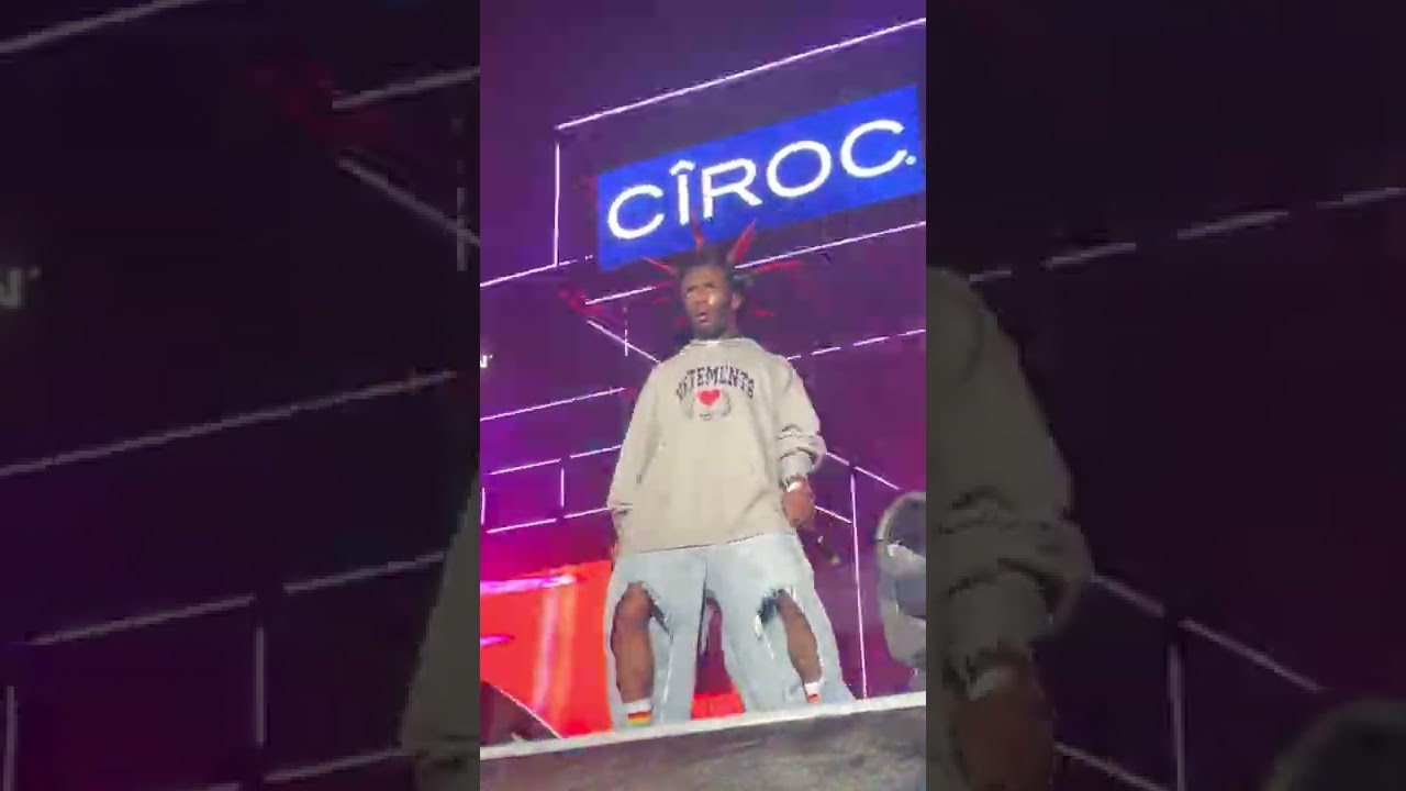 Lil Uzi's Shoulder Roll Is An All Time CLASSIC
