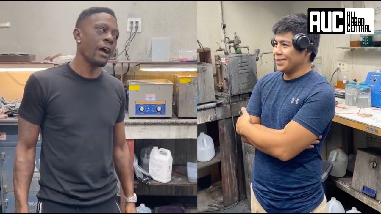 Boosie Tries To Get His Jeweler Some Head From Groupie But Bruh Look Scared AF