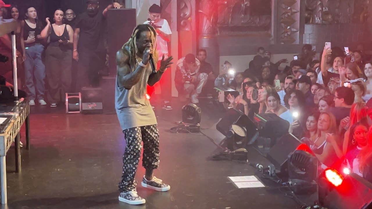 This Why Lil Wayne is THE BEST Live Performer In The Game Right Now!