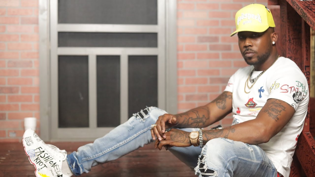 Solo B Motto Explains How He Fell Off The Porch, Why He Doesn’t Do Many Features