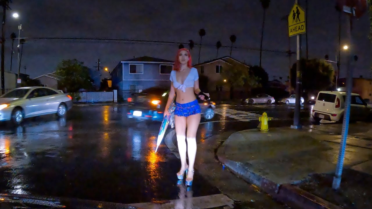 Beautiful Ladies Working On Figueroa Street, Los Angeles, Ca (Pov Cam Street View)- Sept 10, 2022