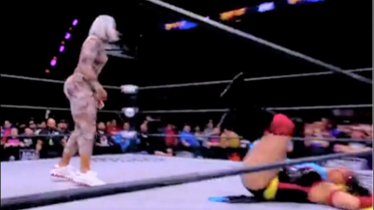 Jade Cargill Remove Nyla Rose Underwear on AEW Rampage 2022