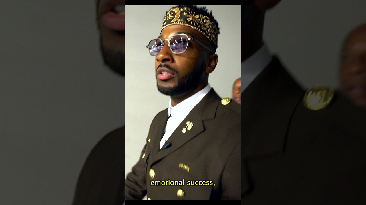 19 Keys at Earn Your Leisure's Invest Fest 2021 Dropping Jewels shot by Rydahs Entertainment