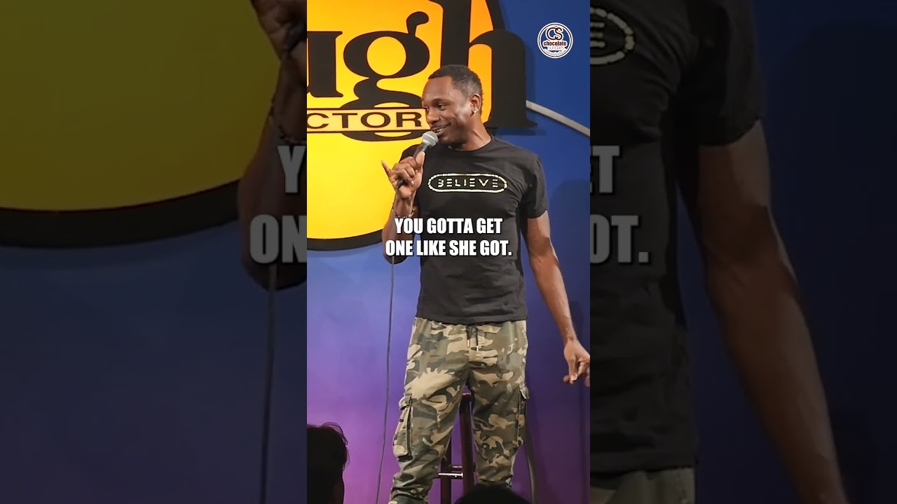 Her Wig Came Off At The Show - Comedian Boogie B #shorts