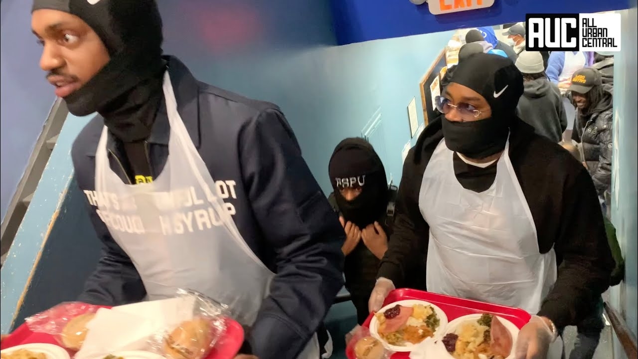Fivio Foreign Works At Homeless Shelter On Thanksgiving