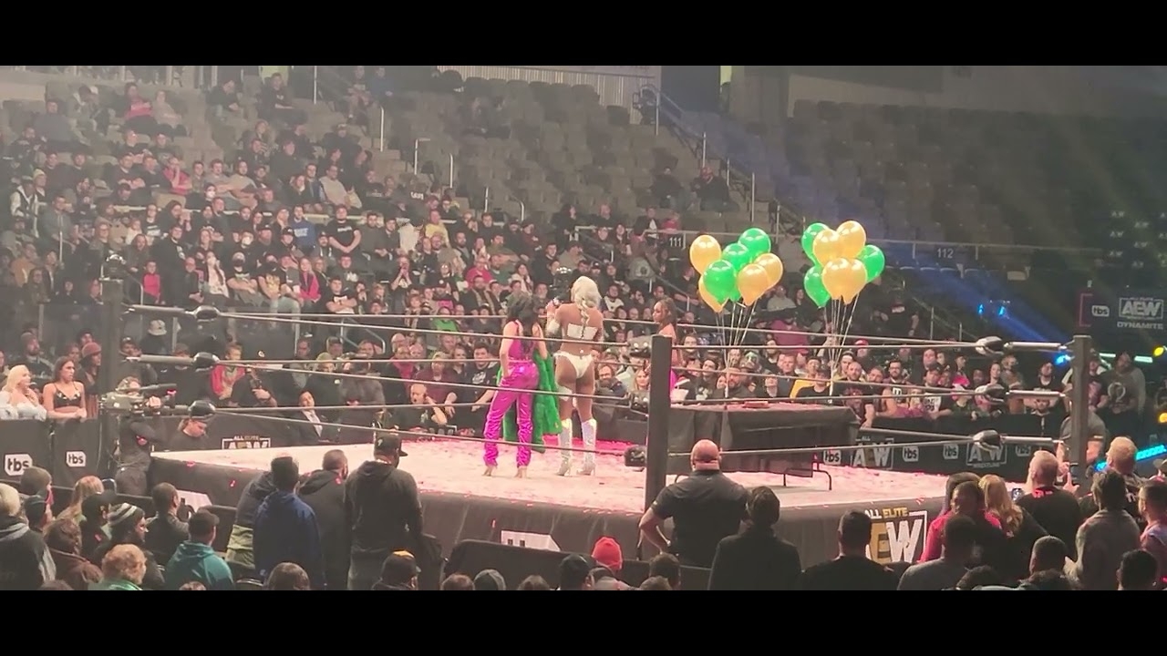 Jade Cargill entrance for celebration on AEW Dynamite 11-30-22