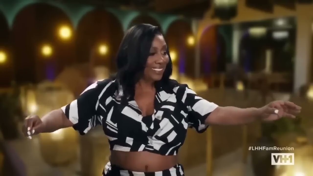 VH1 Family Reunion Love & Hip Hop Edition S03E04 Tricks & Stones Dec 19, 2022 Full HD