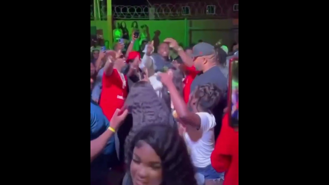 OFFSET Dancing In Jamaica Is A Vibe