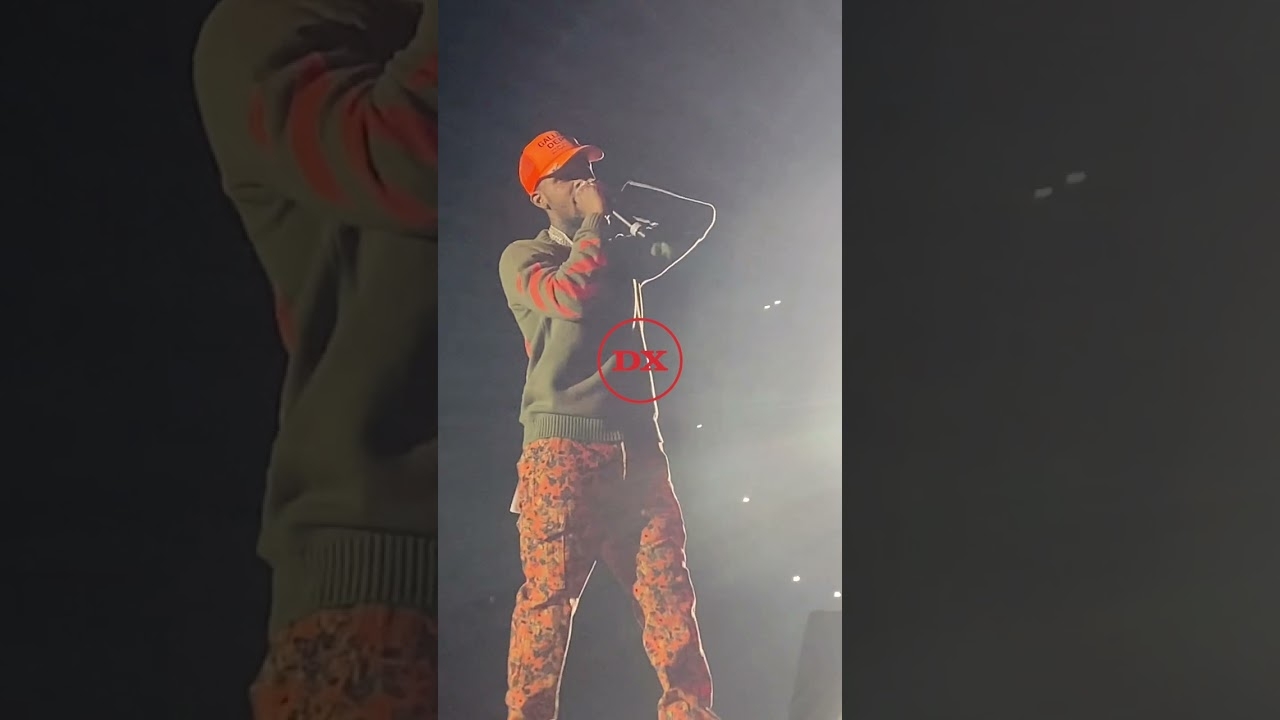 Toosii Gives Nipsey Hussle Tribute At His Show