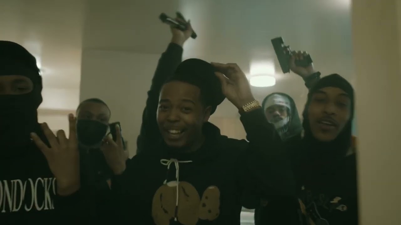 RedGangLilLaw Ft S.Dot - (Play Ball )Prod By (Nivvys x KinoDa1) Shot By (ApSplash)