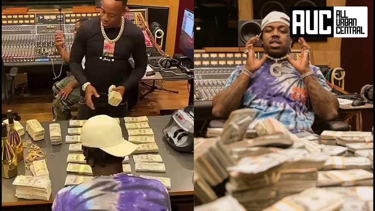 Yo Gotti Moneybagg Yo Have A Money Counting Contest With 42 Dugg & EST Gee