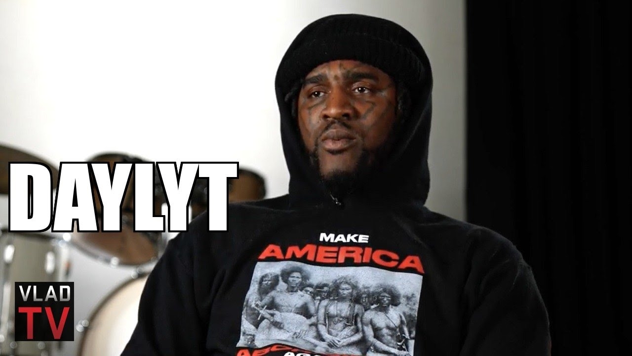Daylyt: 300 Adult Gangsters Beat Up All the Kids in My Middle School (Part 4)