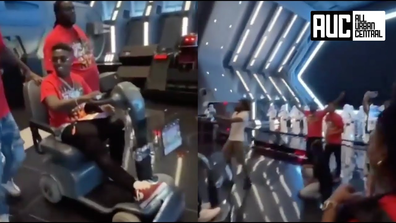Kodak Black Goes To Disney World To Ride Star Wars With Sniper Gang Homies