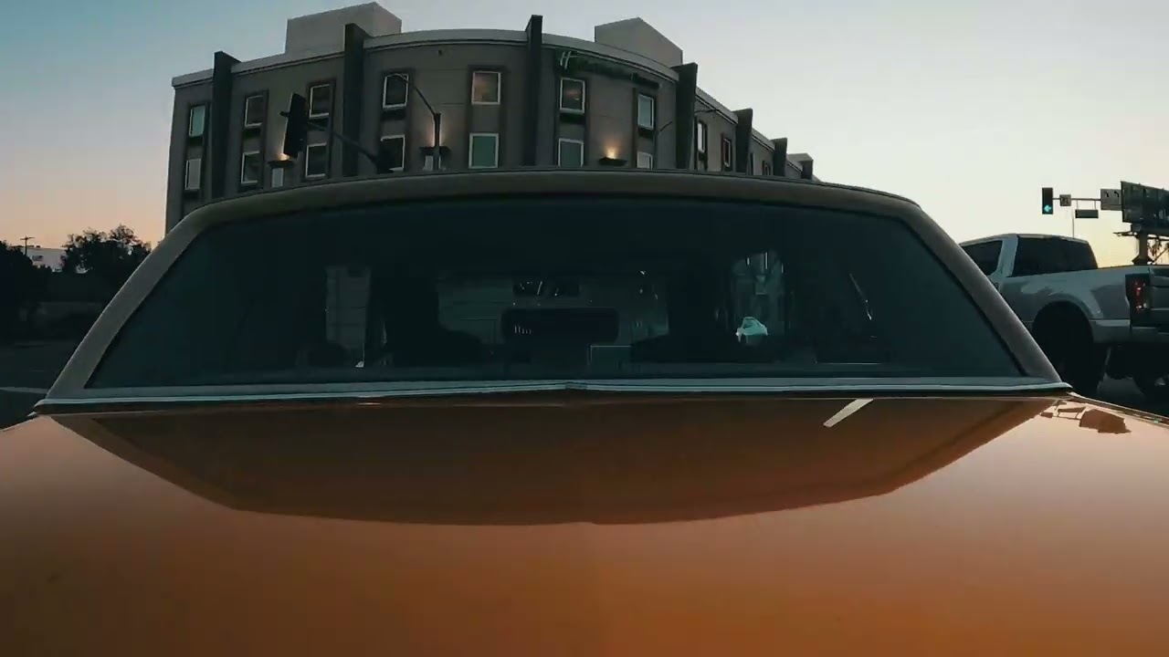 Snoop Dogg - Pop Pop (feat. DaBaby) [Official Visualizer]
