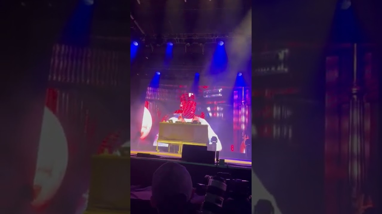 This Intro To DJ Drama's Set Is Legendary