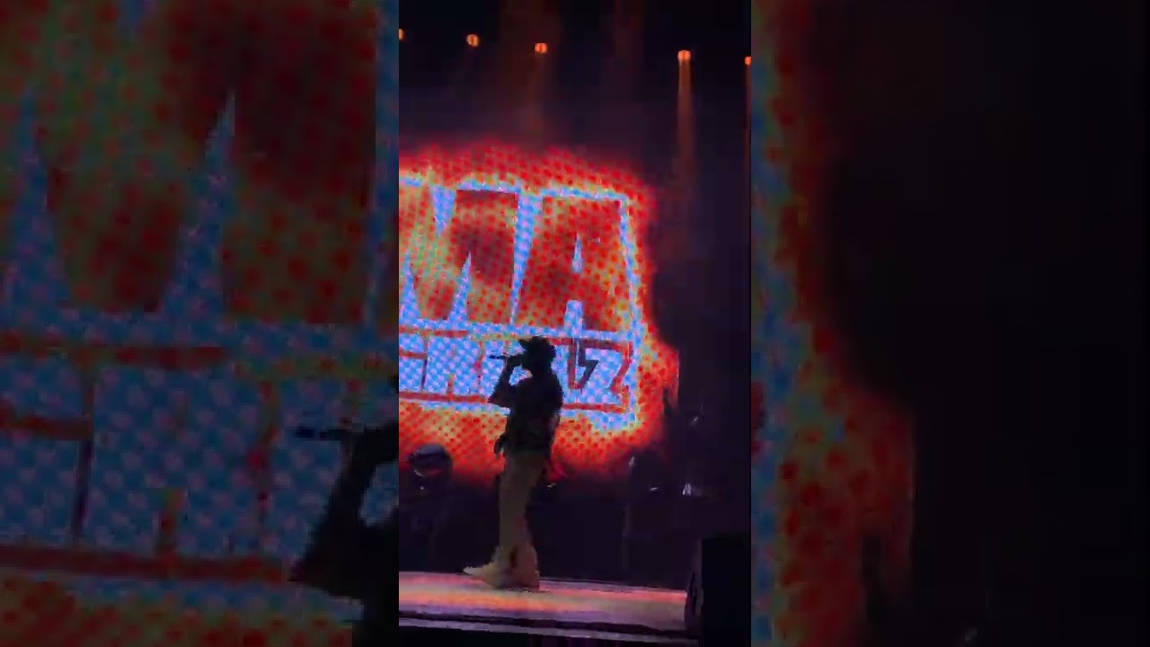 Jeezy Surprises Crowd At DJ Drama Set