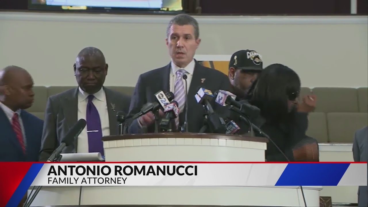 Tyre Nichols videos show what happened in fatal Memphis traffic stop beating