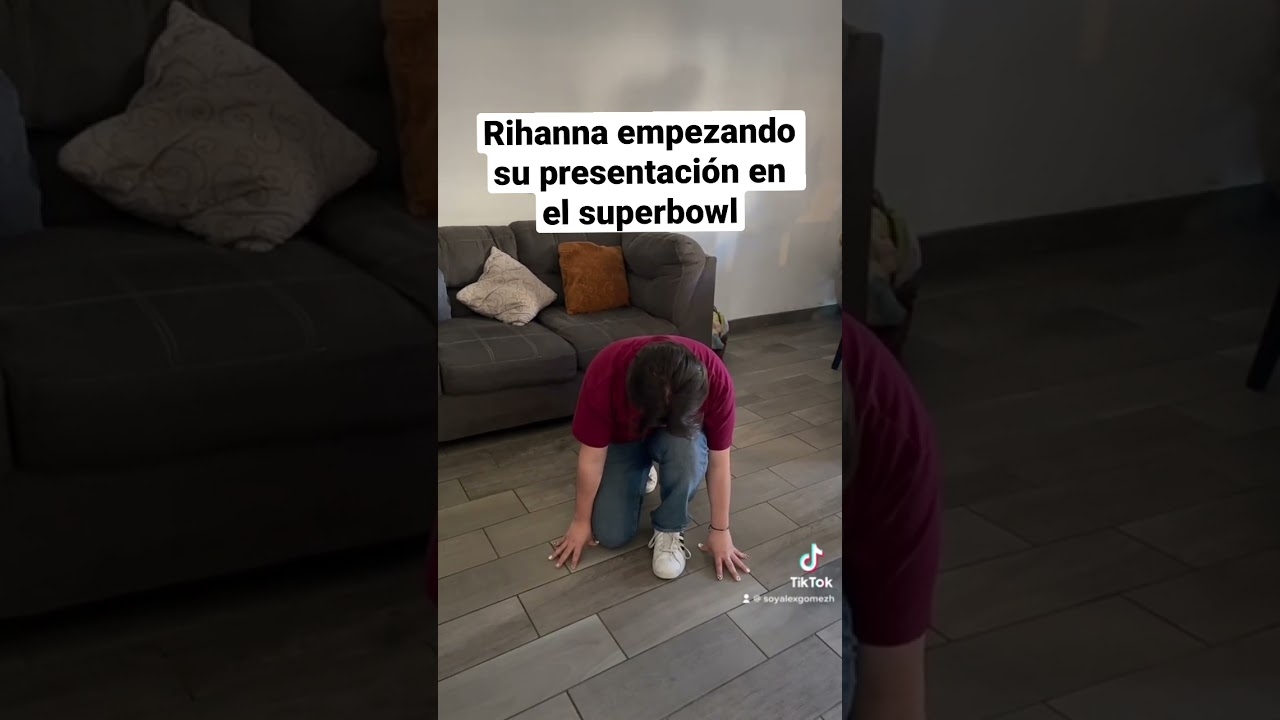 Rihanna empezando su presentación en el SuperBowl #halftimeshow2023 #superbowl #rihanna