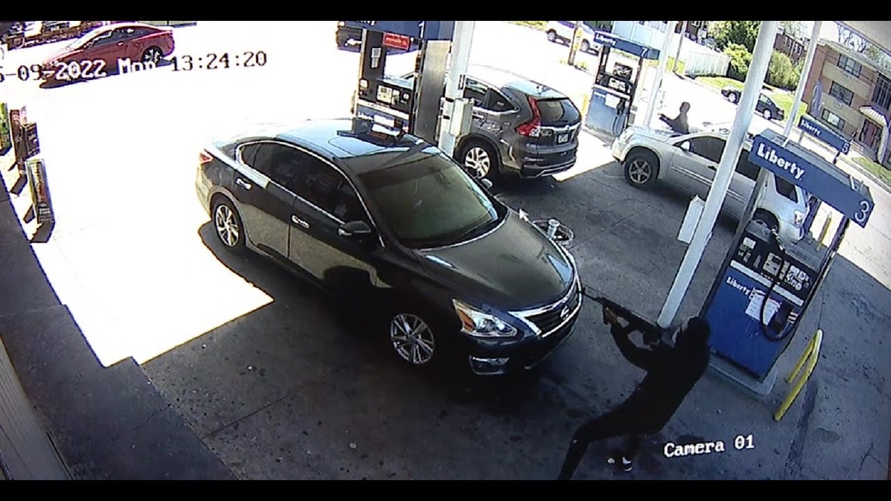 Video: Man killed in brazen shooting at busy Philadelphia gas station