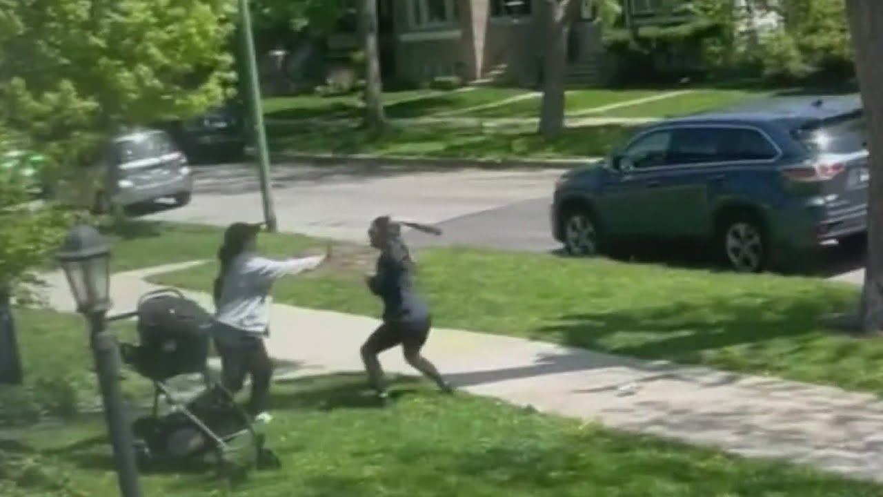 Nine women attacked by woman with baseball bat on Northwest Side