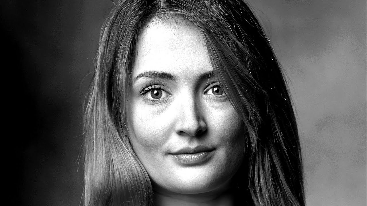 Porn Actress interview-Zoe Certified BOOTLEG