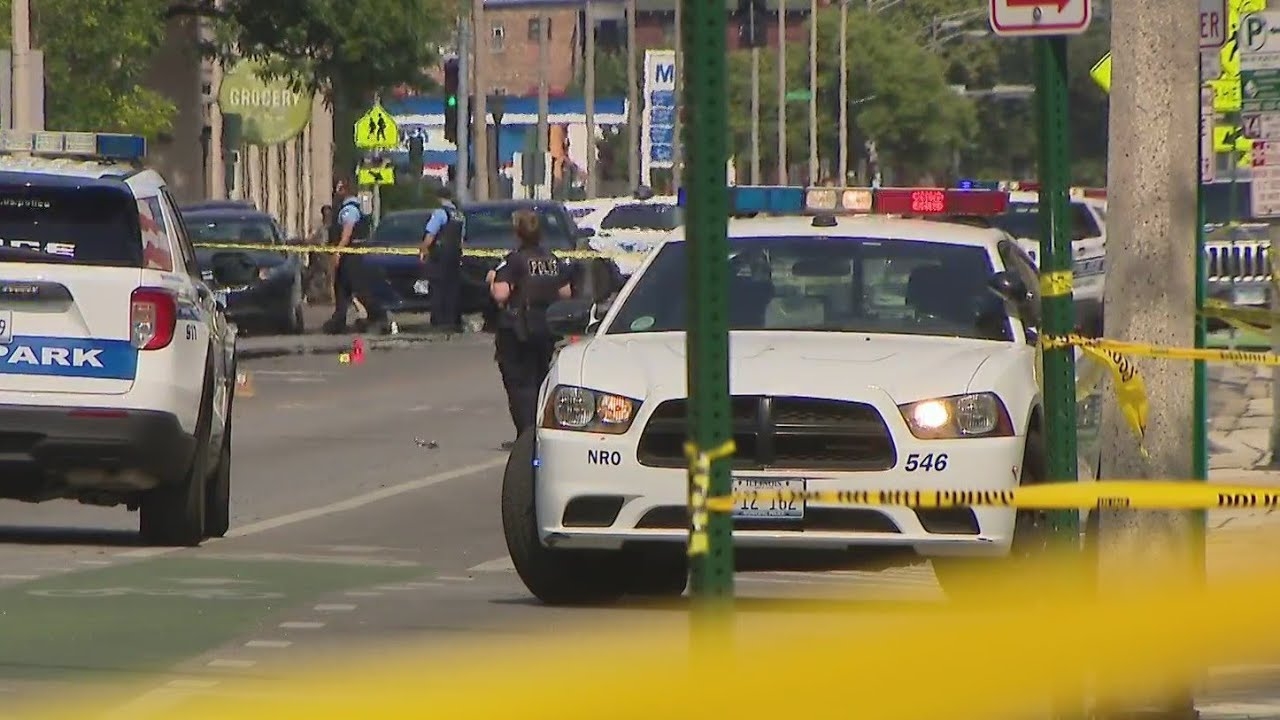 4 hurt in shooting during funeral procession in Oak Park