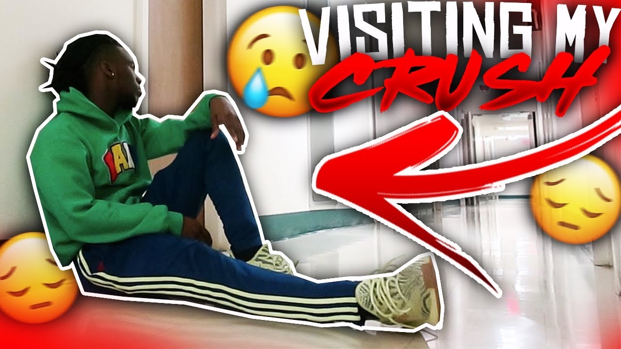 I WENT TO VISIT MY CRUSH AND THIS HAPPENED... | VLOGMAS DAY 5