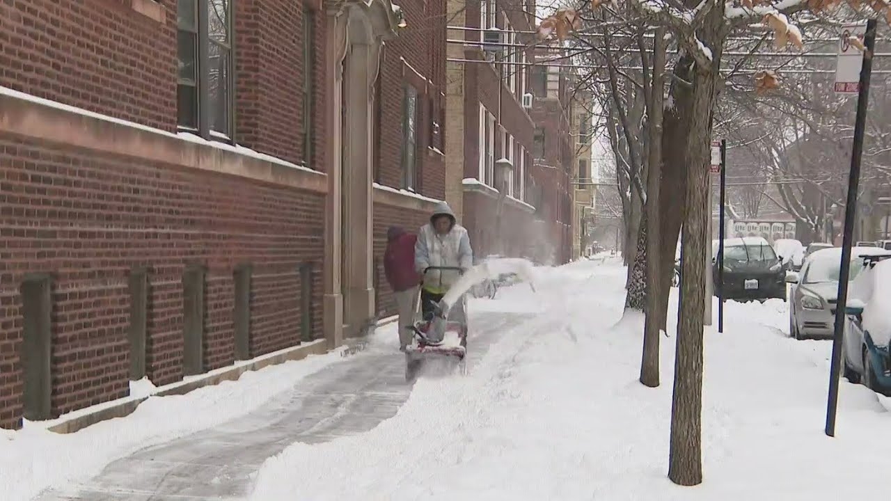 City Council will vote on pilot program to remove snow, ice from sidewalks
