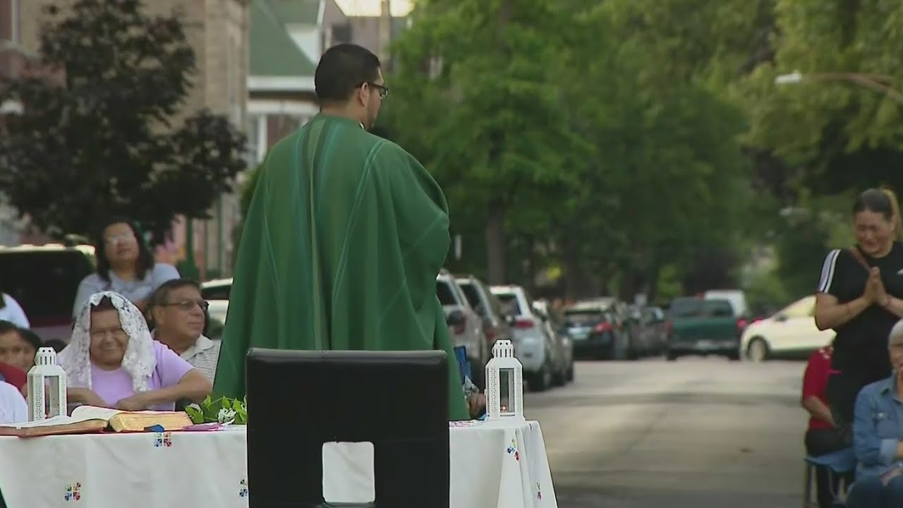 Little Village residents take back the streets with 'block mass'