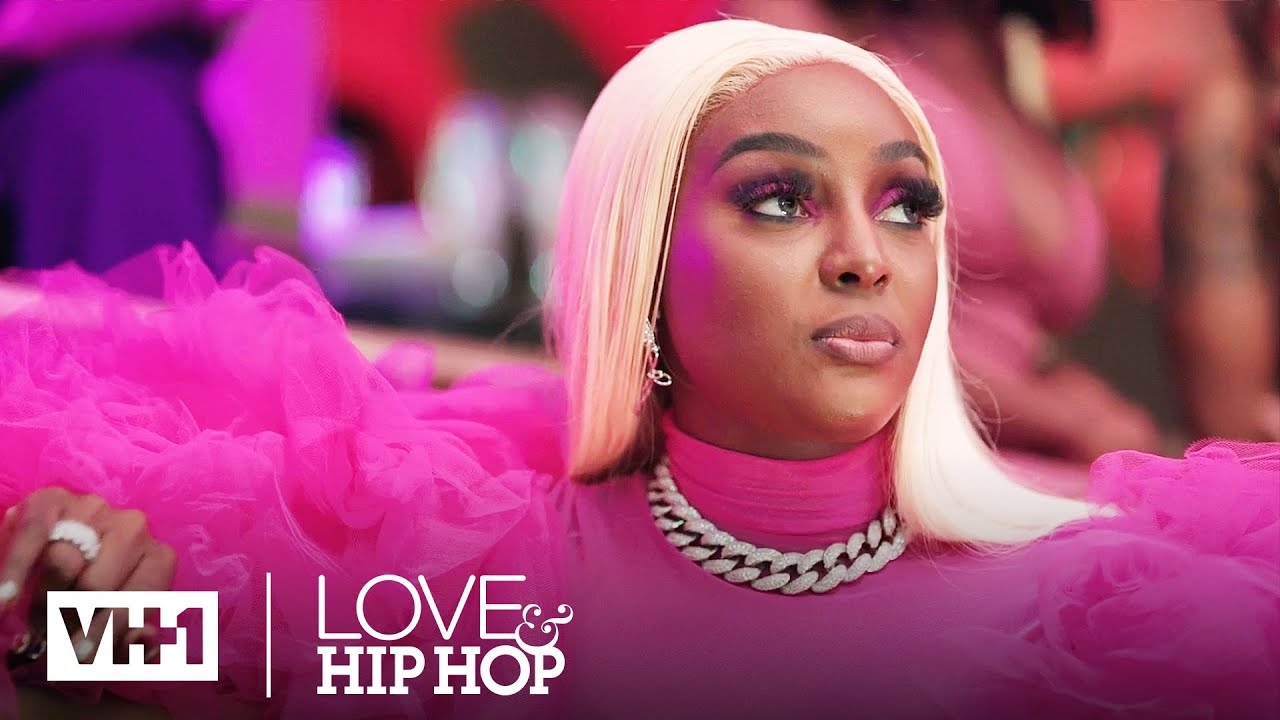 A Sip-N-See Sit Down!  Shay and Amara Hash It Out  Love & Hip Hop Miami