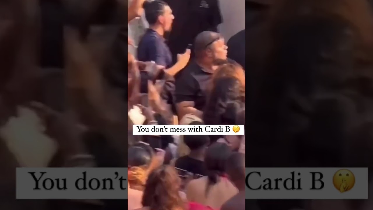cardi b attack with mic at one of the audience #cardib #shorts