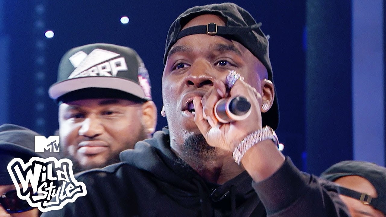 Hitman Holla Puts Bobbe J In His PLACE  Wild N Out
