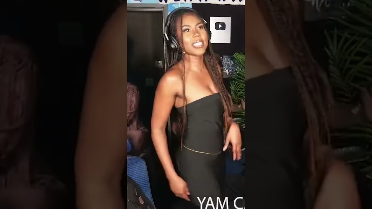 She Played Her Off Yam Cam!