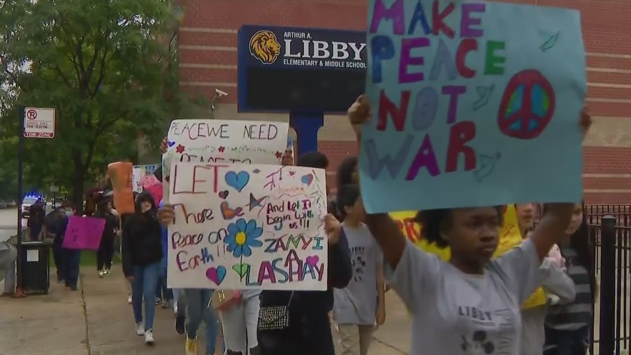 Chicago students celebrate International Day of Peace