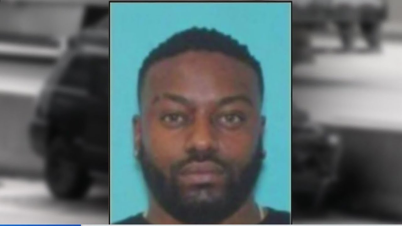 Suspect in murder of Illinois family had guns despite crtiminal past